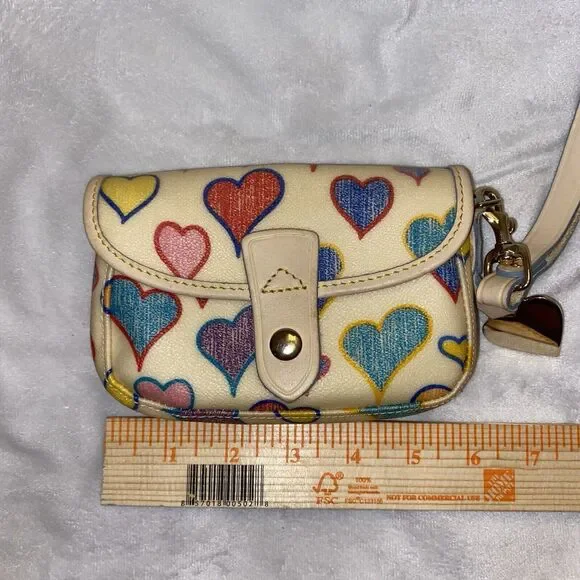Vintage Hearts Dooney And Bourke Wristlet Wallet Pouch - Picture 9 of 12
